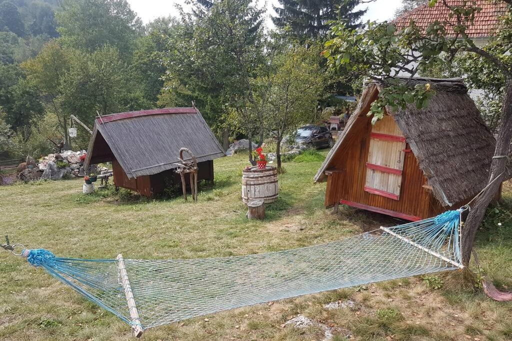 Nova Varoš Log Cabin Uvac מראה חיצוני תמונה