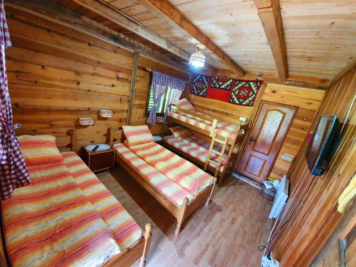 Nova Varoš Log Cabin Uvac מראה חיצוני תמונה